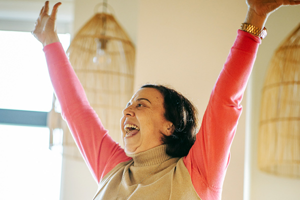 Sabrina Tacconi, Master Trainer de Yoga do Riso